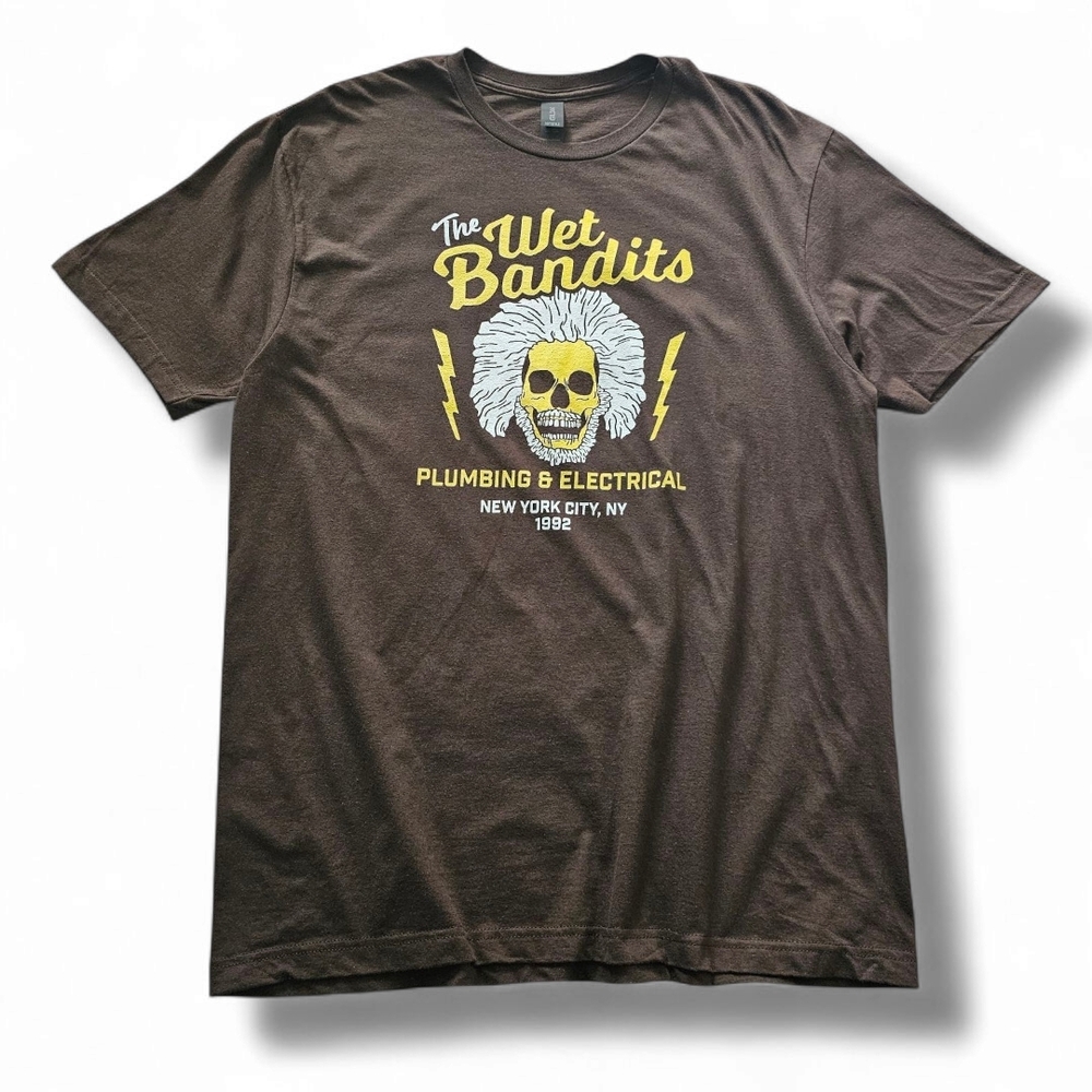 The Wet Bandits "Home Alone" Brown & Yellow Skull Print Graphic Tee Size Large